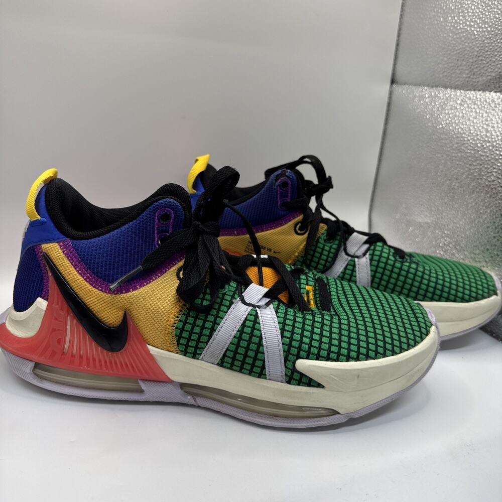 Nike LeBron Witness VII Multicolor Low Top Men's Basketball Sneakers Size 8